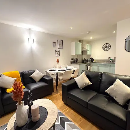 Appartement Free Gated Parking - Easy Access - Business Stays Manchester