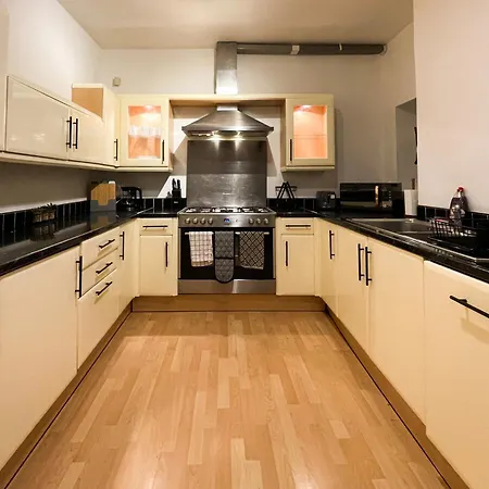 Ferienhaus Large House - Etihad Stadium - Contractors Manchester