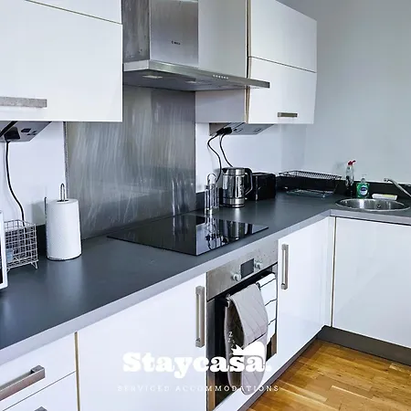 Serene One-bedroom With Amazing Views! Mánchester