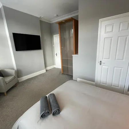 Guest house Delightful In *