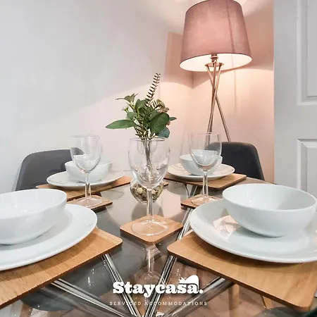 Stunning 2bdr Super King Near City Centre *