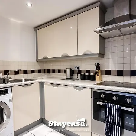 Apartment Stunning 2bdr Super King Near City Centre Manchester