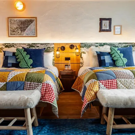Hotell Treehouse 4*