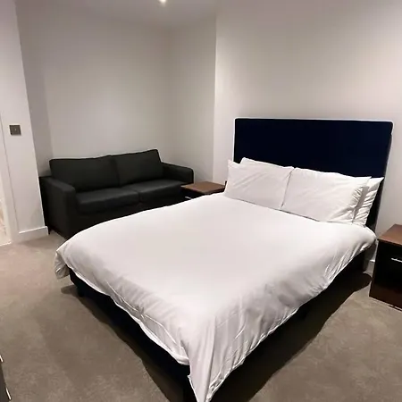 View 2 Bed *