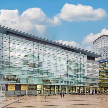 アパート Stylish Mediacity 2bed, Sleeps 6, Amazing Views