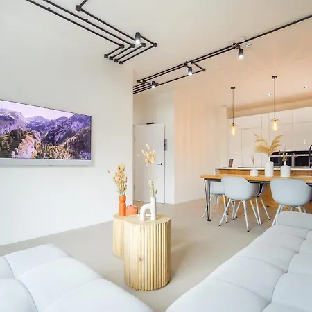 Scandinavian By The Heim Residences