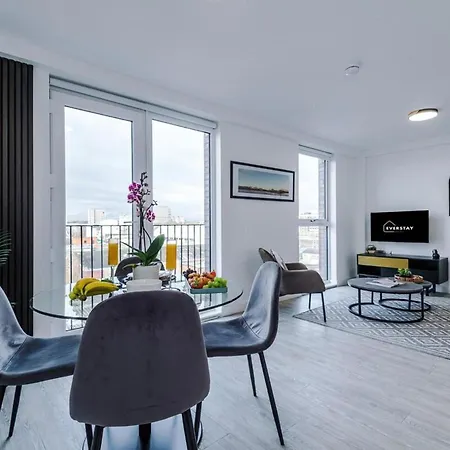 Apartment Cosy 2 Bed N Centre & Mediacity
