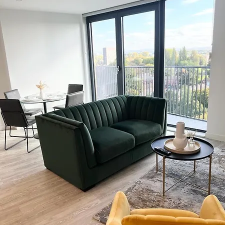 شقة Luxury 2 Bed With View *