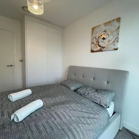 Apartament Modern 2-bed Flat In Centre Manchester