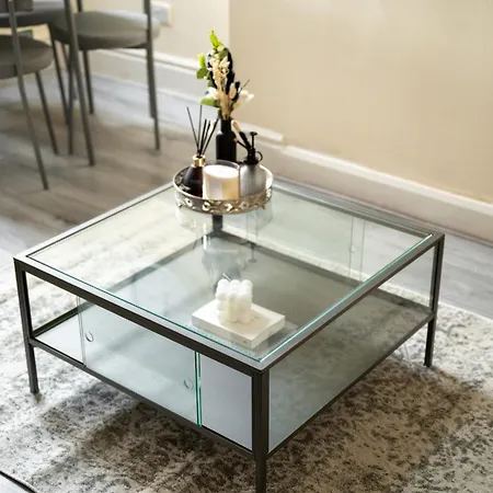 Modern 4br In M11, Close To Etihad Stadium Sleeps 11 度假居