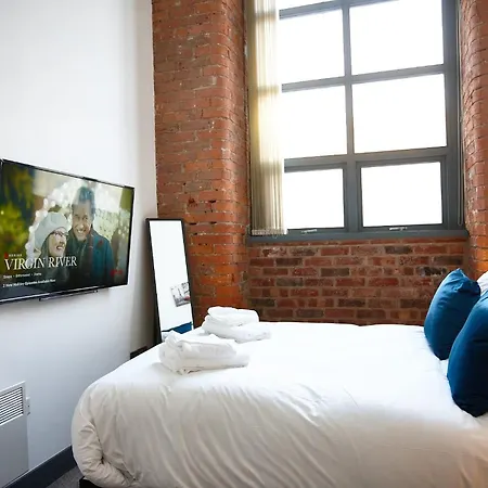 The Larimar Manchester