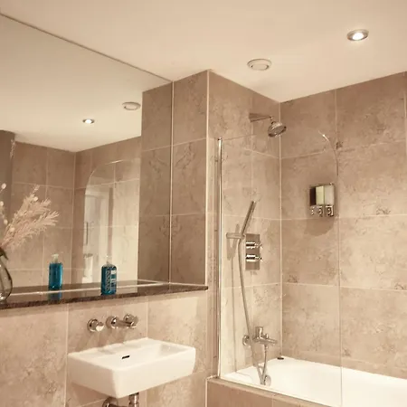 The Safire * Manchester