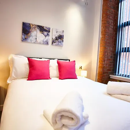 The Aquamarine Apartment *