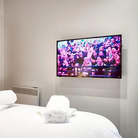 The Aquamarine Apartment Manchester