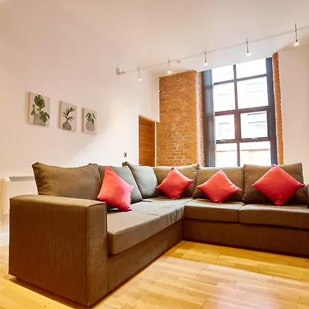 The Aquamarine * Manchester