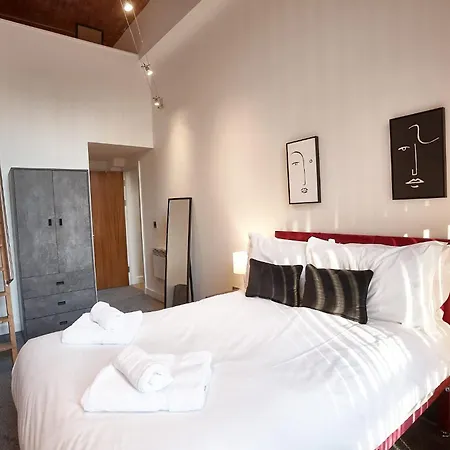 The Morganite Apartment *
