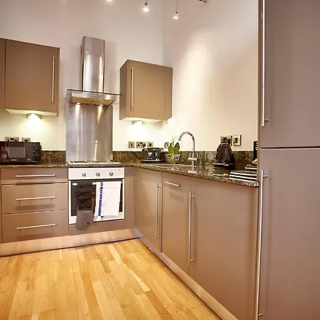 The Morganite 曼彻斯特