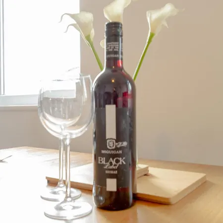 Cosy & Compact In Swinton