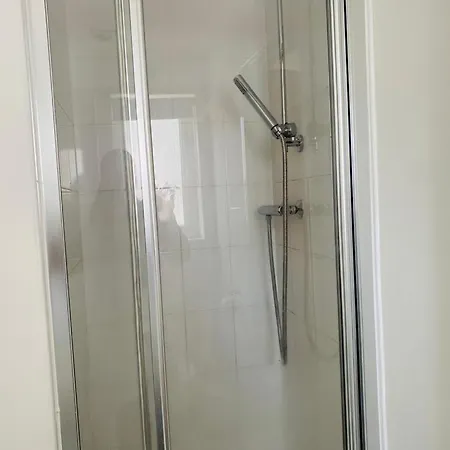 Privat bolig Modern, Stylish And Central *