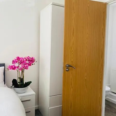 Modern, Stylish And Central * Manchester