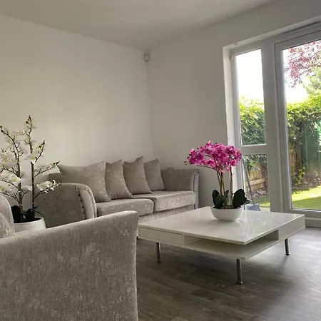 Modern, Stylish And Central Manchester