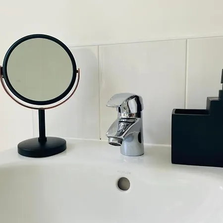 Modern, Stylish And Central * Manchester