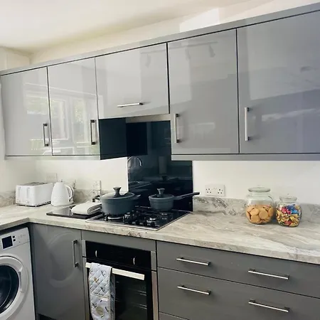 Modern, Stylish And Central Manchester