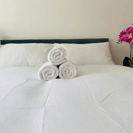 Modern, Stylish And Central * Manchester