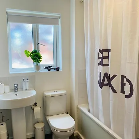 Modern, Stylish And Central