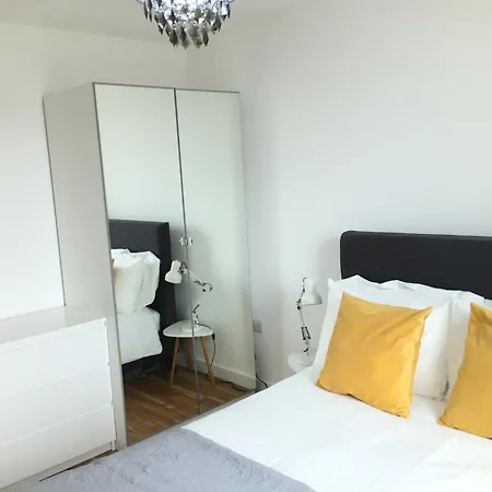 Media Salford Quays * Μάντσεστερ