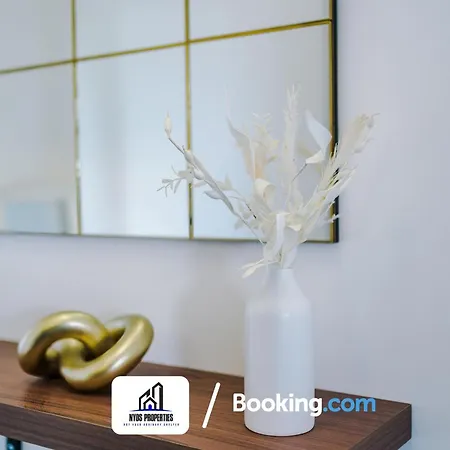 25 Percent Off Monthly By Nyos Short Lets & Serviced Business Leisure Apartment *