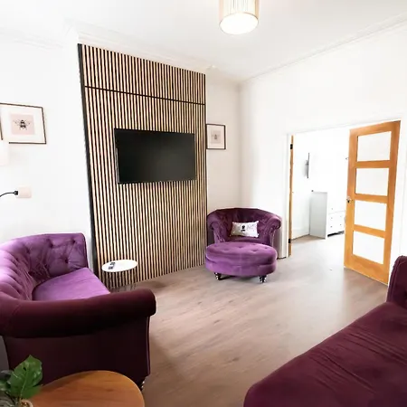 Ideal Near Etihad Manchester