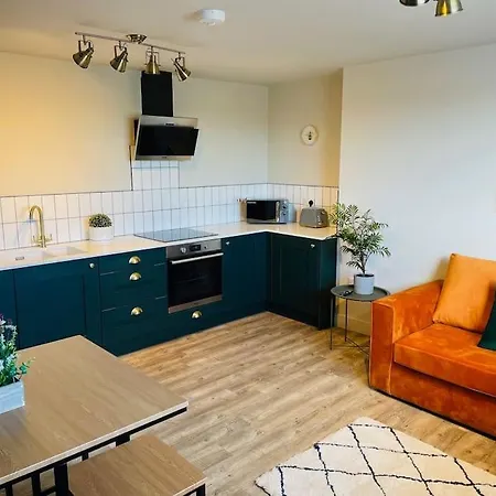 Brantwood - 4 Manchester