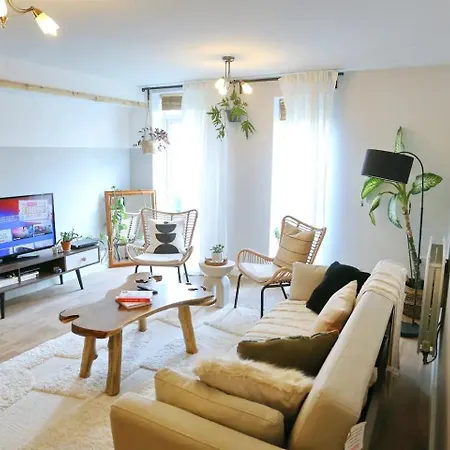 2bed Flat - Free Parking - Etihad Co-op Live - Pass The Keys アパート マンチェスター