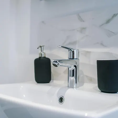 The Retreat Near Salford Quays