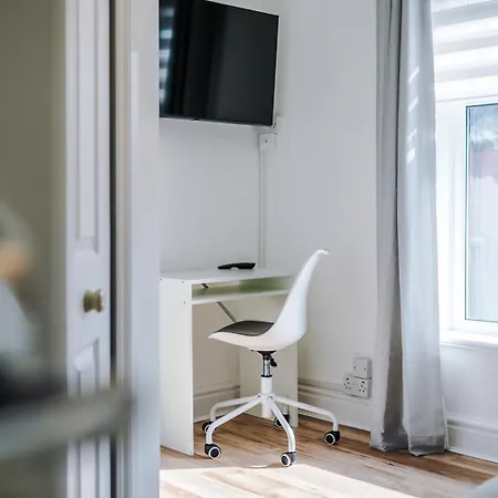 The Retreat Near Salford Quays Holiday home Manchester