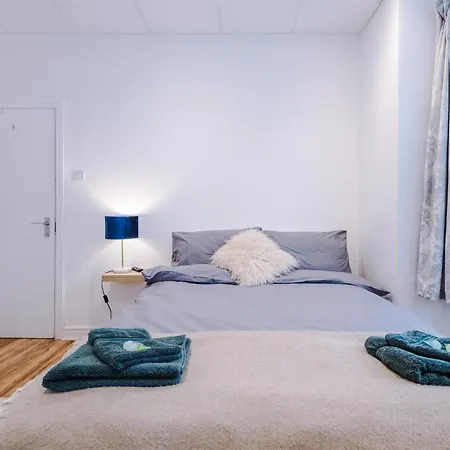 4 Bedroom Victorian House Semesterbostad Manchester