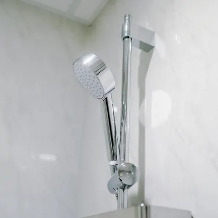 4 Bedroom Victorian House