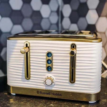 4 Bedroom Victorian House Hébergement de vacances *