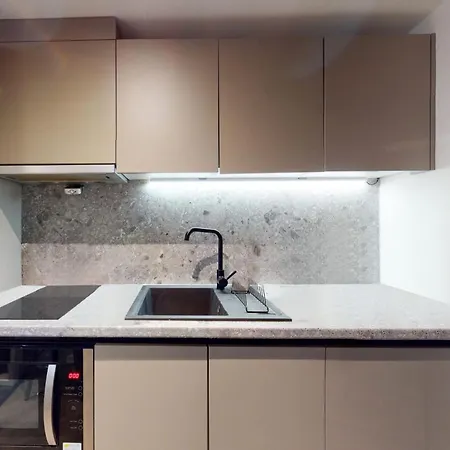 For Students Only Canvas Apartmán *