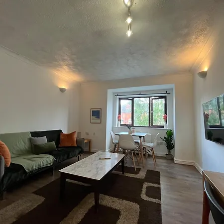 Hotel Cosy 2-bed In In Manchester