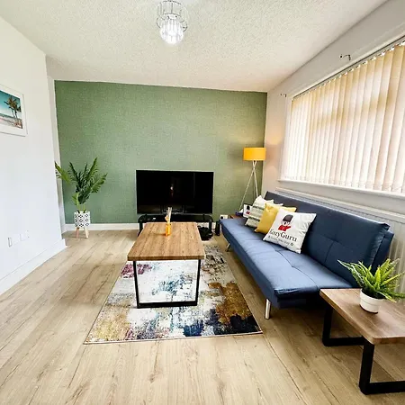 Kozyguru Spacious 3 Bedroom 8ppl Hse 50% Off Long *