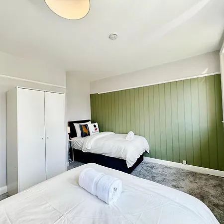 Apartment Kozyguru Spacious 3 Bedroom 8ppl Hse 50% Off Long *