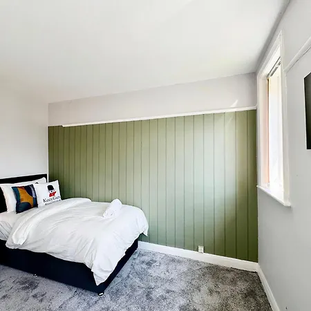 Kozyguru Spacious 3 Bedroom 8ppl Hse 50% Off Long *