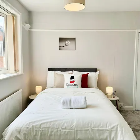 アパート Kozyguru Spacious 3 Bedroom 8ppl Hse 50% Off Long