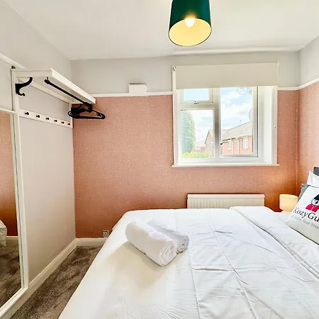 Apartment Kozyguru Spacious 3 Bedroom 8ppl Hse 50% Off Long