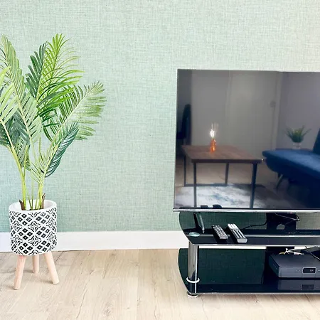 アパート Kozyguru Spacious 3 Bedroom 8ppl Hse 50% Off Long マンチェスター