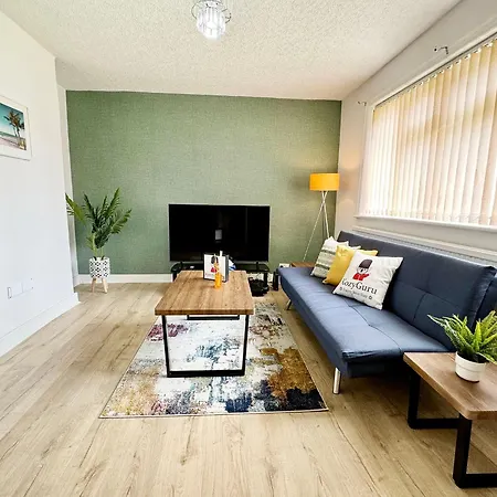 Daire Kozyguru Spacious 3 Bedroom 8ppl Hse 50% Off Long