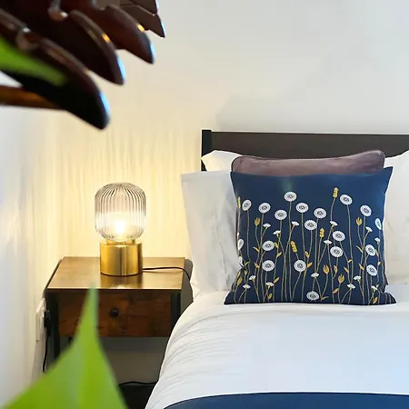 2 Bed Sportcity Opposite Etihad Stadium & Coop Live شقة *