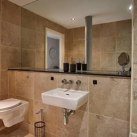 The Diamond Apartment